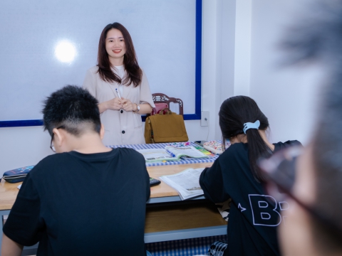 Hình ảnh lớp học tại GNP