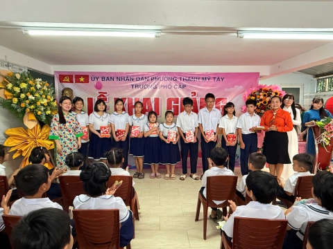 GNP đồng hành cùng các hoạt động chính trị - xã hội phường Bình Lợi Trung