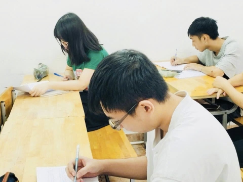 Hình ảnh lớp học tại GNP